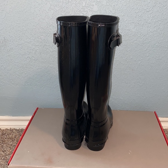 Women’s Black Hunter Boots - Picture 3 of 5